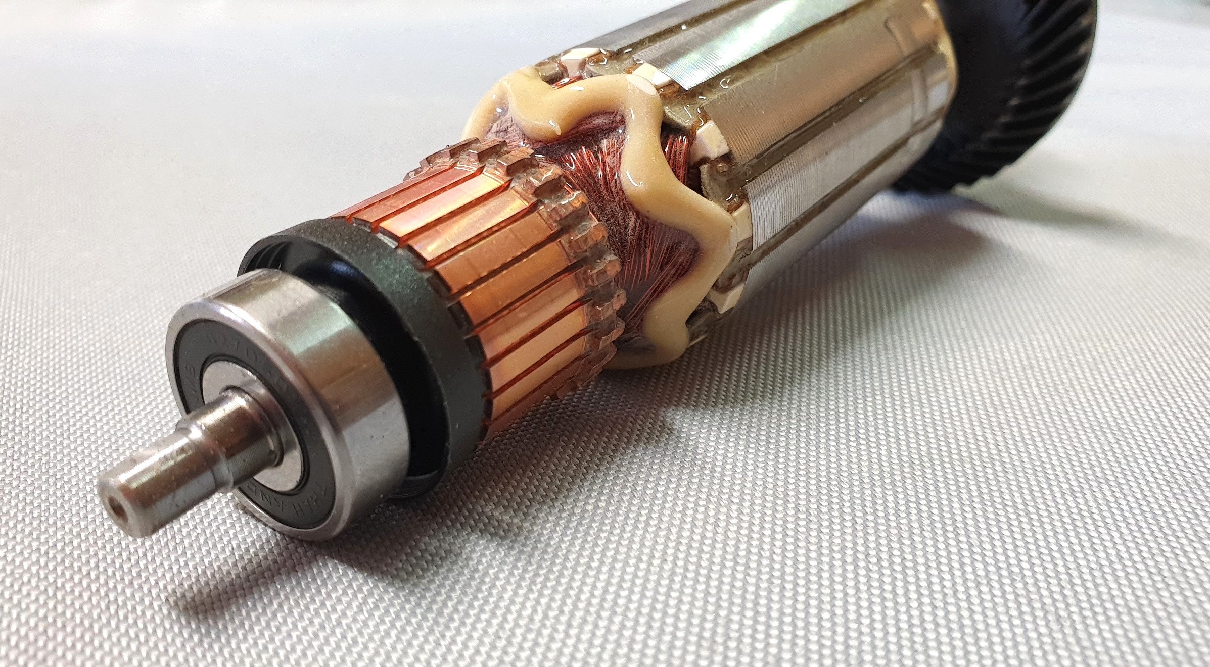 New Genuine Makita 515228-2 Armature Ass'y for 9565C 9565CV 9565CVR 9565PC