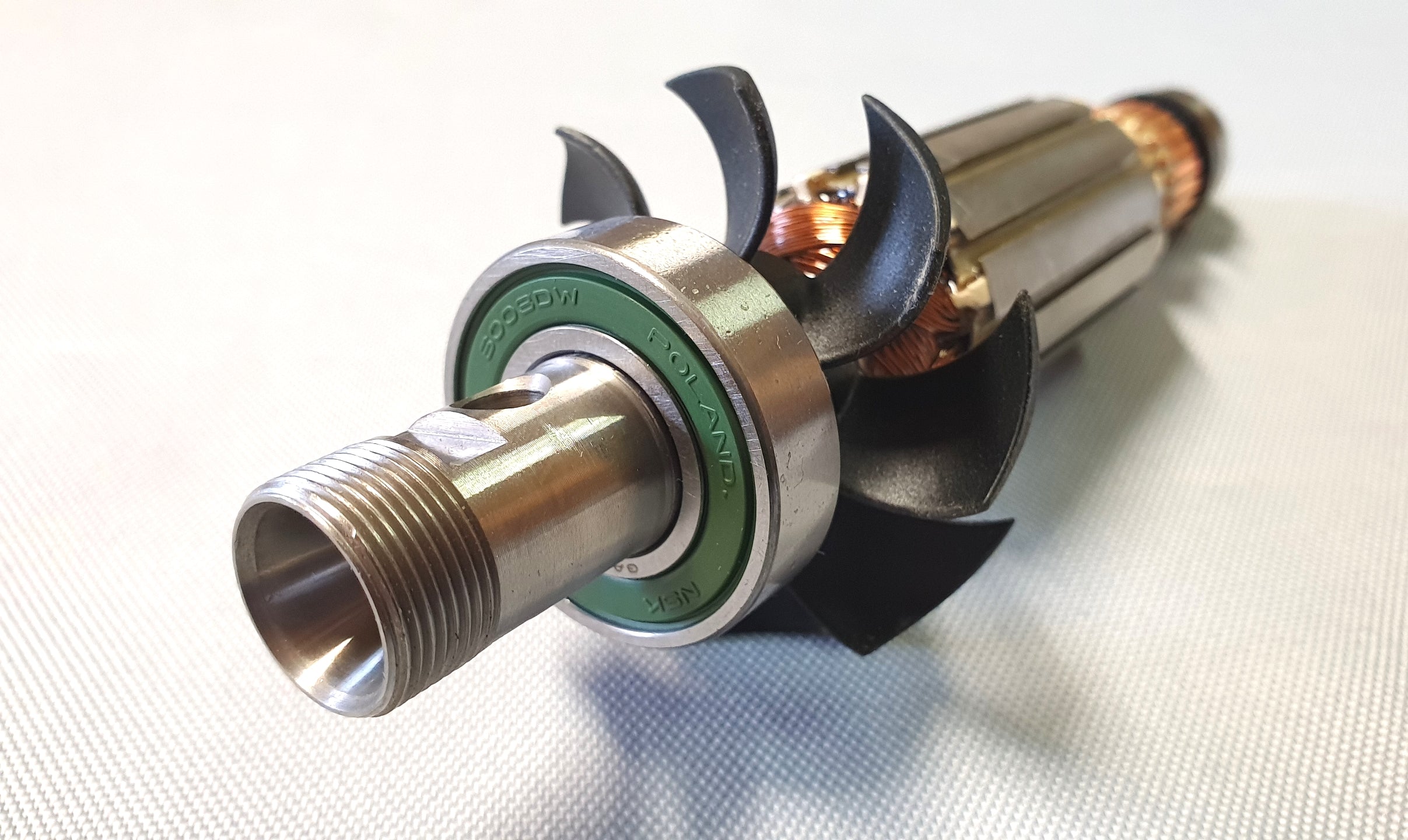 New Genuine Makita 515844-0 Armature Assembly for RT0700C