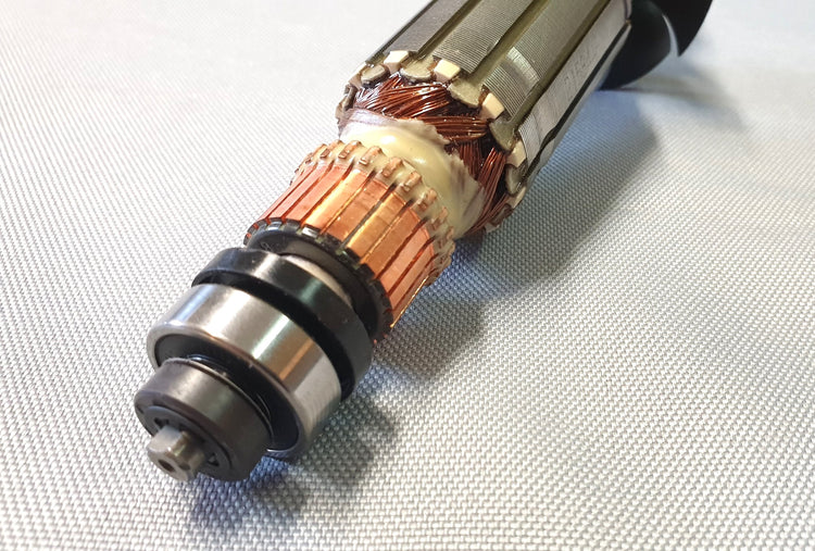 New Genuine Makita 515844-0 Armature Assembly for RT0700C