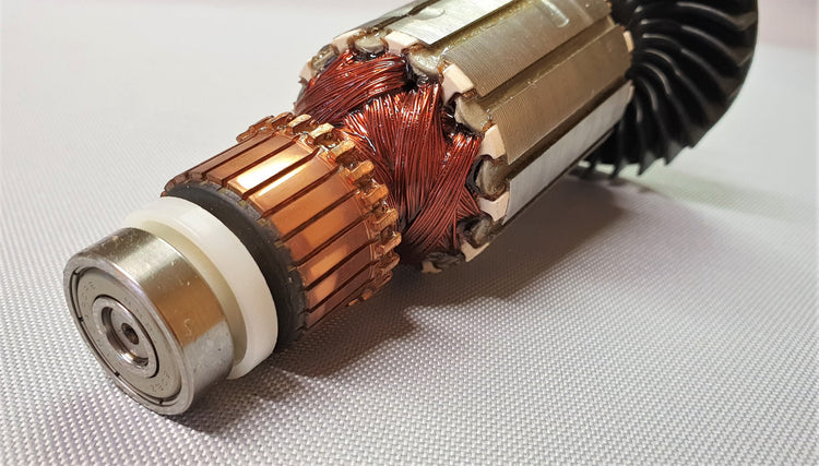 New Genuine Makita 516489-7 Armature Ass'y 240V for 5704R