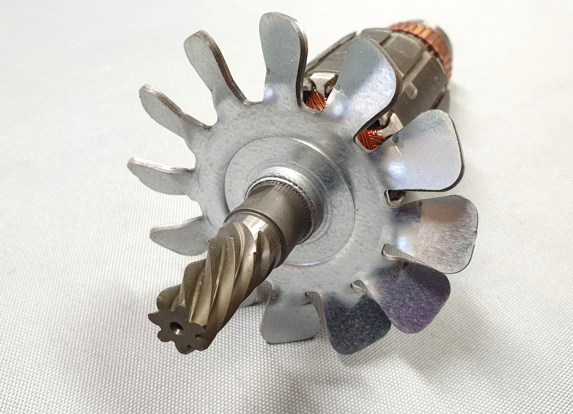 New Genuine Makita 516729-3 Armature Assembly 240V