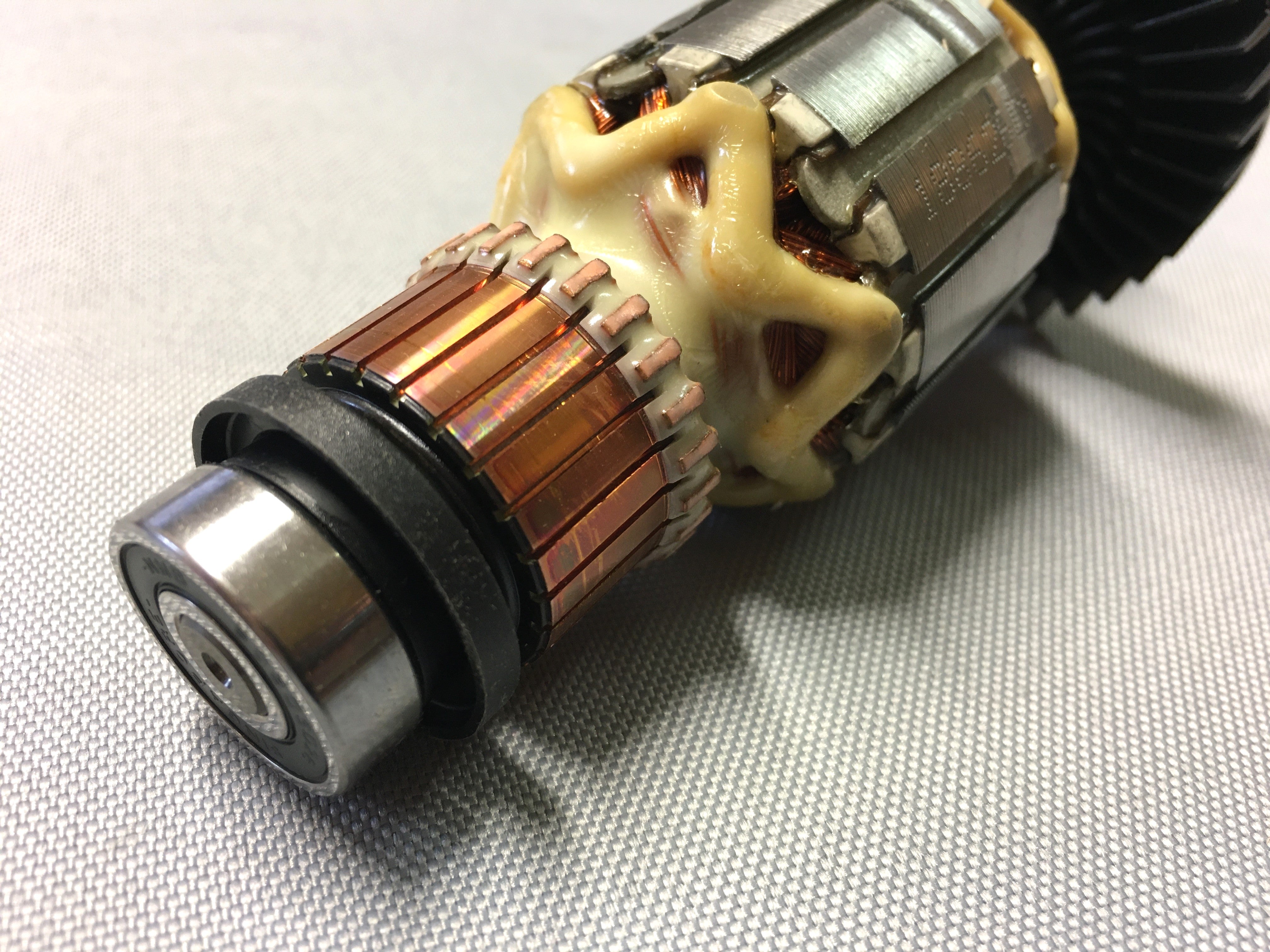 New Genuine Makita 518626-9 Armature Ass'y 220V for HK0500