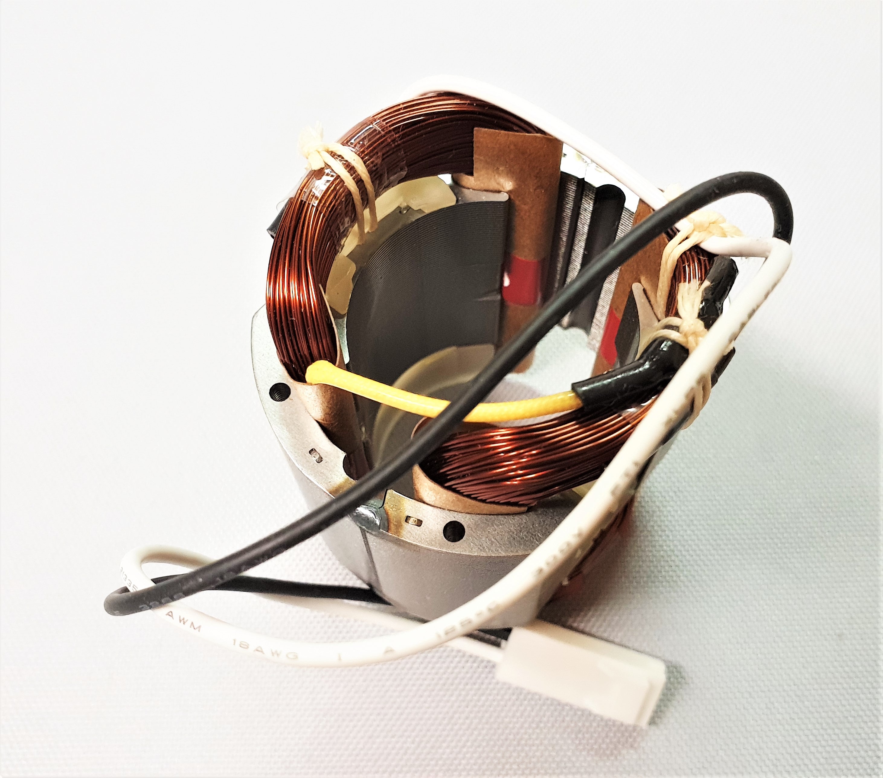 New Genuine Makita 526584-5 Field Assy 240V HR2811F HR2811FT