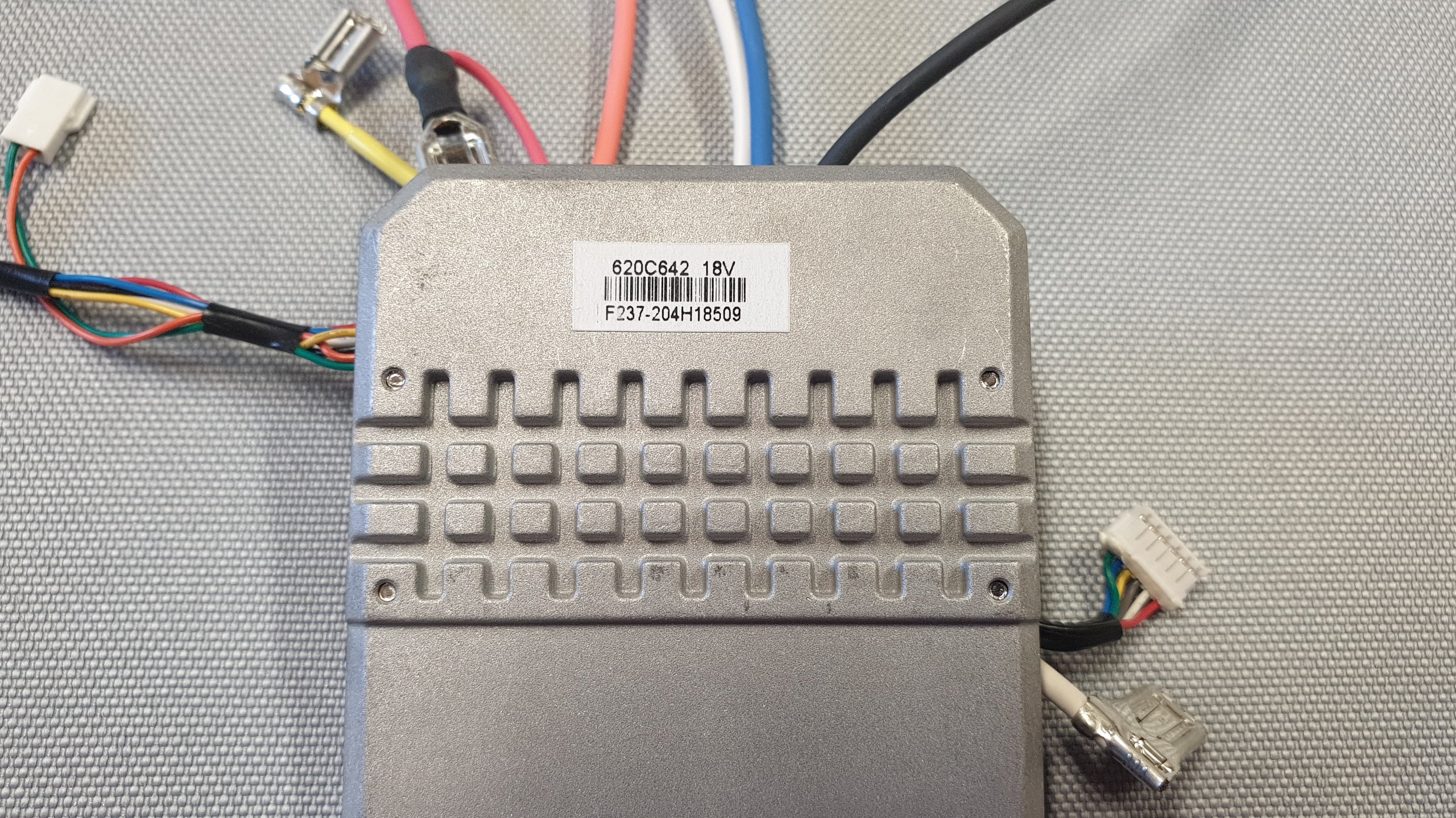 New Genuine Makita 620C64-2 Controller for DTW300/301