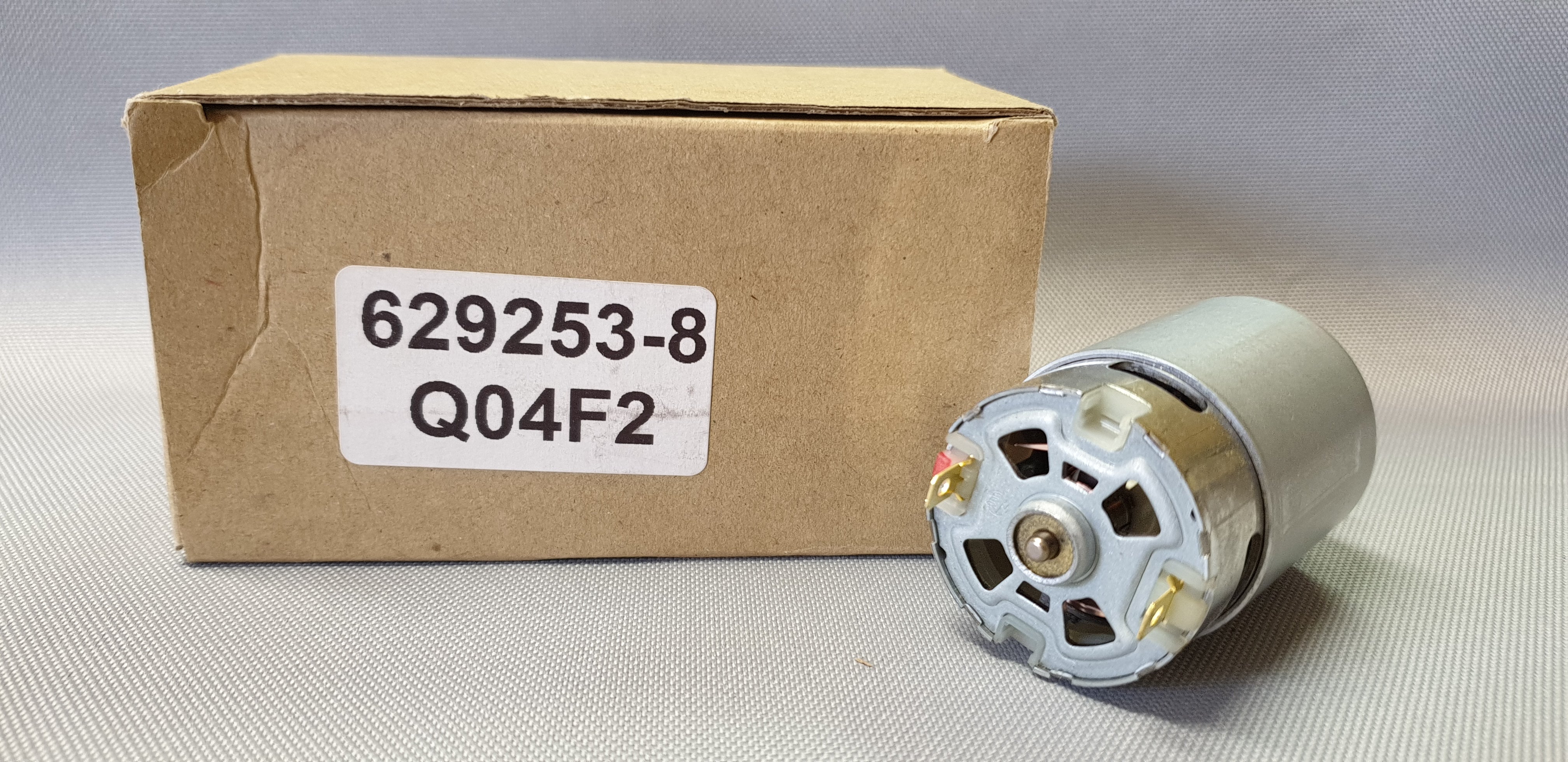 New Genuine Makita 629253-8 DC Motor 18V for XTP02