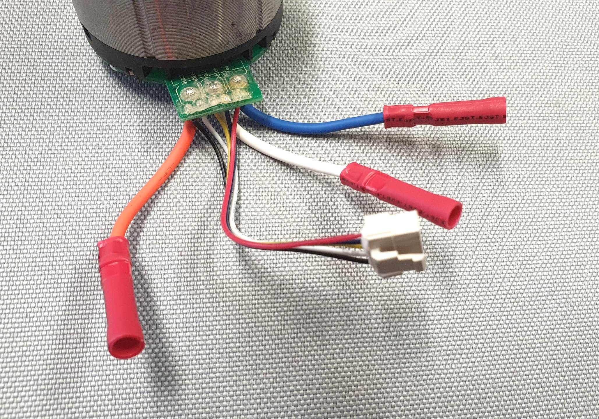 New Genuine Makita 629985-7 Stator DUR182 DUR183 DUR182L DUR183L