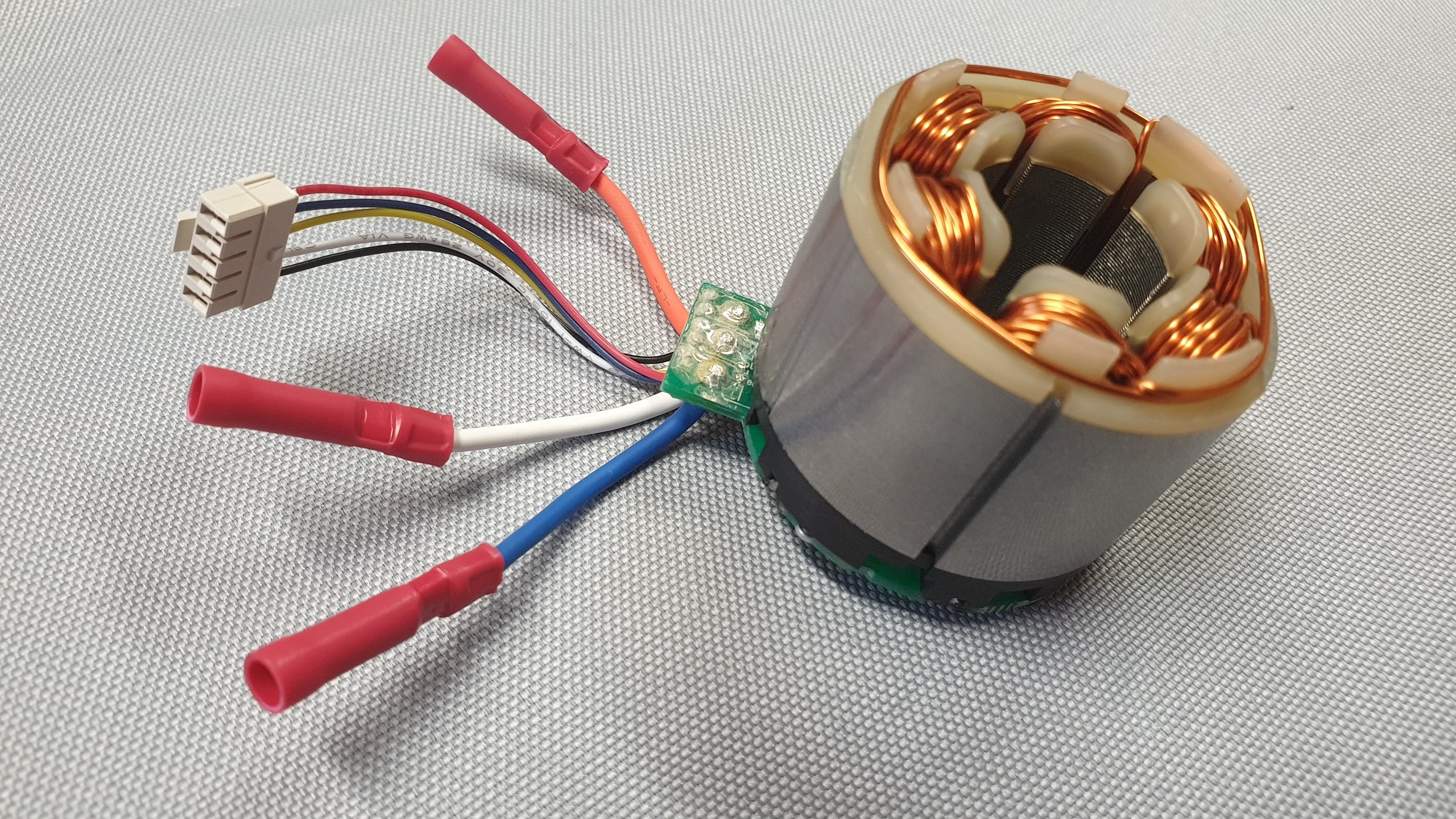 New Genuine Makita 629985-7 Stator DUR182 DUR183 DUR182L DUR183L