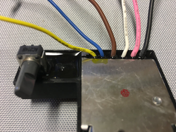 New Genuine Makita 631227-7 Controller 200-250V for 9227C 9227CB 9237CB