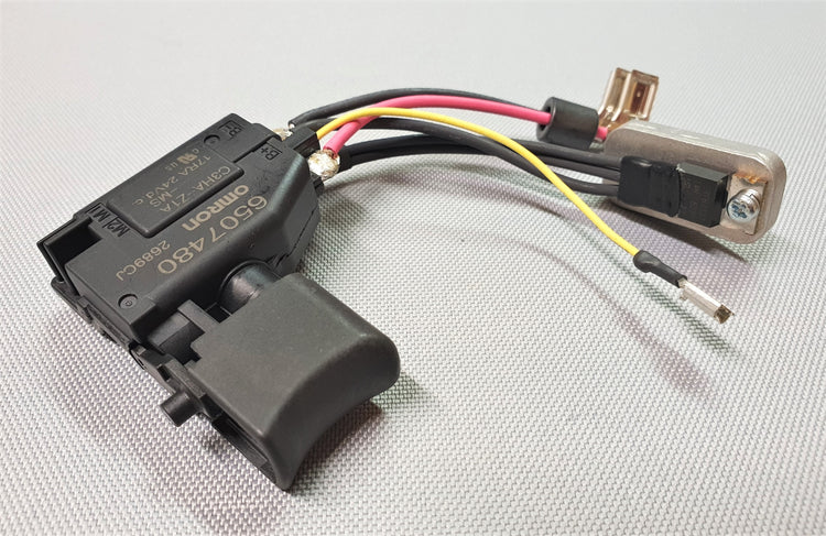 New Genuine Makita 632A23-2 Switch TEC.93856 for DF453D BDF453 BHP453 DHP453