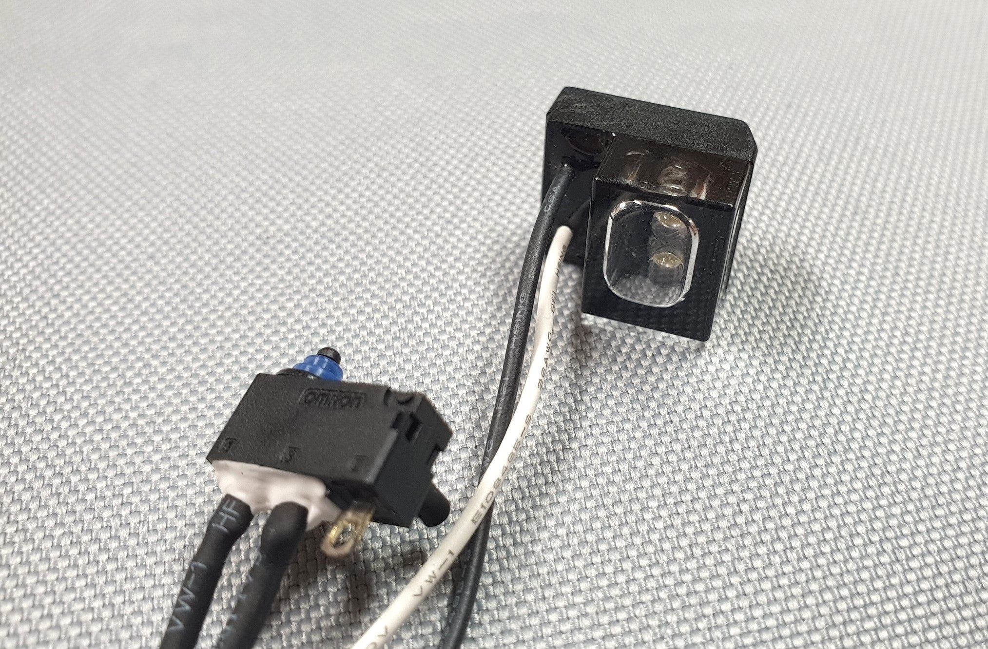 New Genuine Makita 632D81-6 Switch Unit