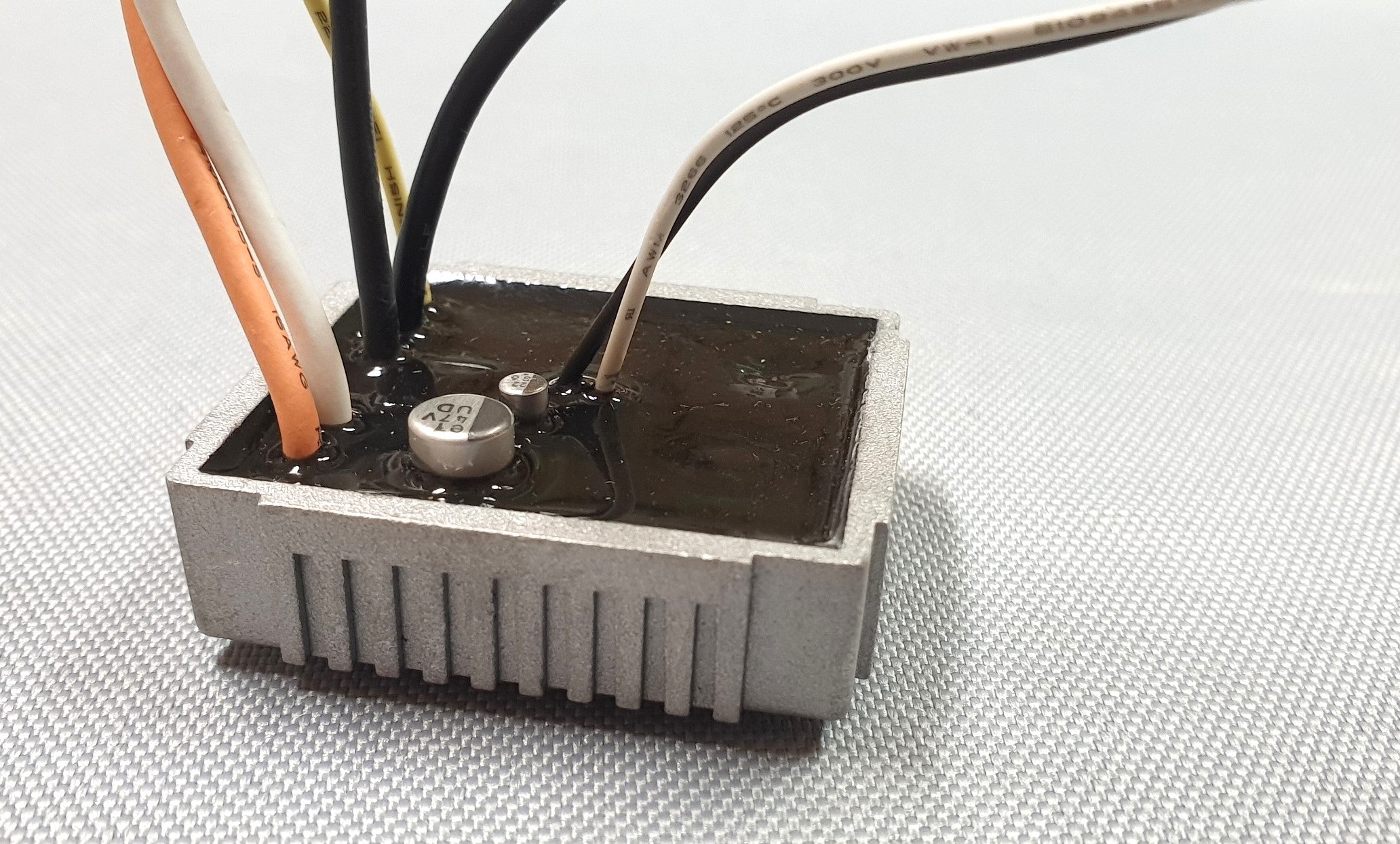 New Genuine Makita 632M91-7 Controller Unit for DUR181