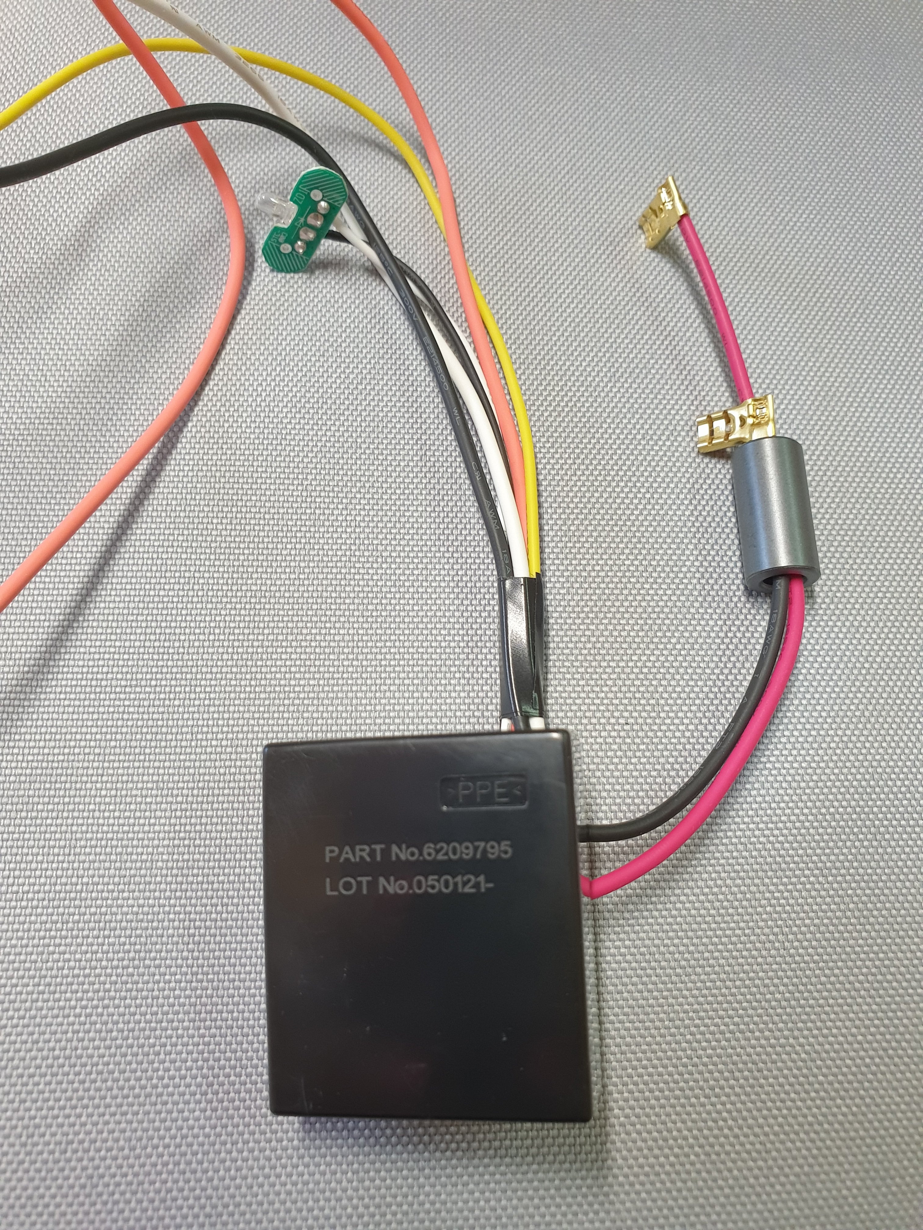 New Genuine Makita 632N08-6 Controller for DUH523 BUH523 DUH483 BUH483