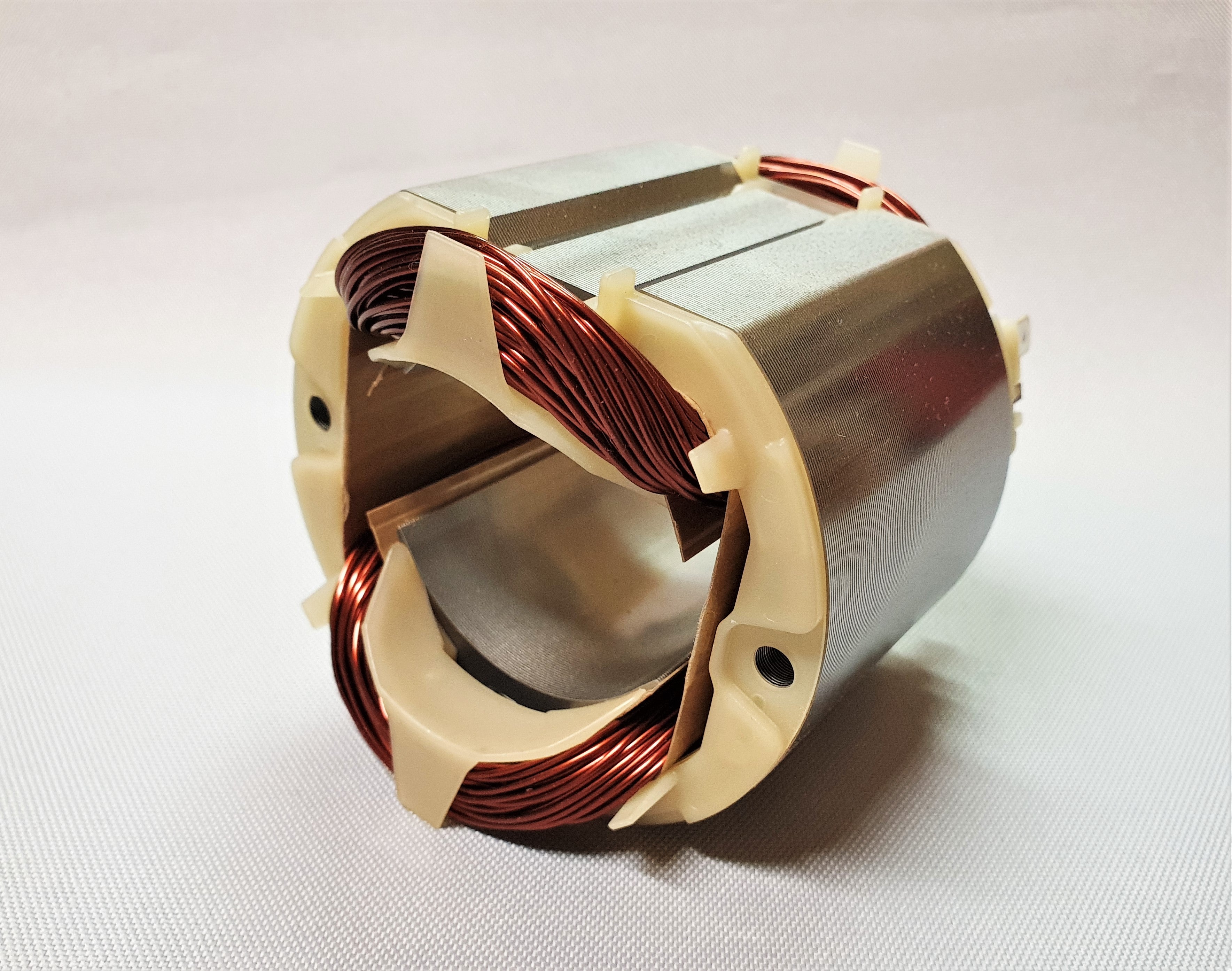 New Genuine Makita 636008-4 Field 70T for 2414NB 2414B