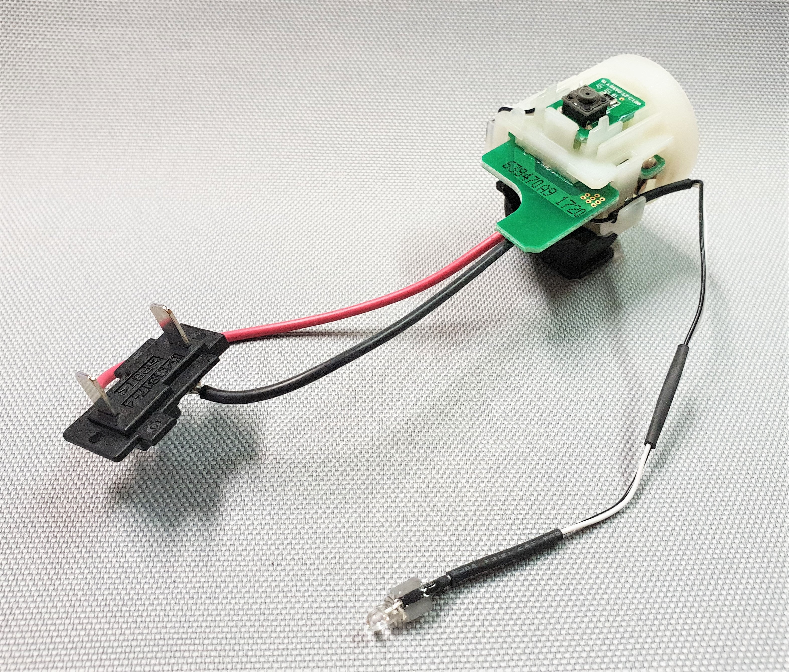 New Genuine Makita 638470-9 Switch TD020D TDO2O TD020DSE