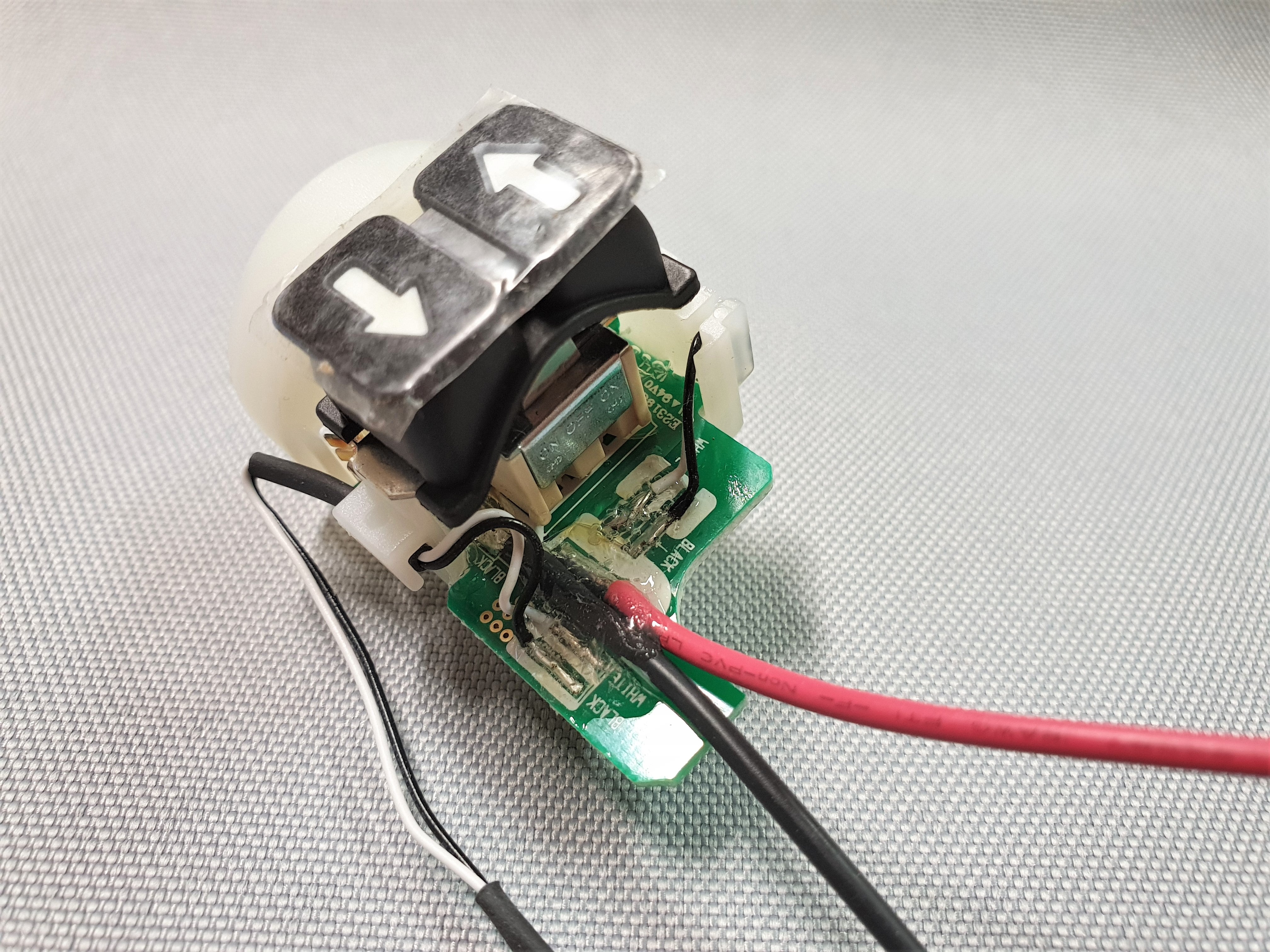 New Genuine Makita 638470-9 Switch TD020D TDO2O TD020DSE