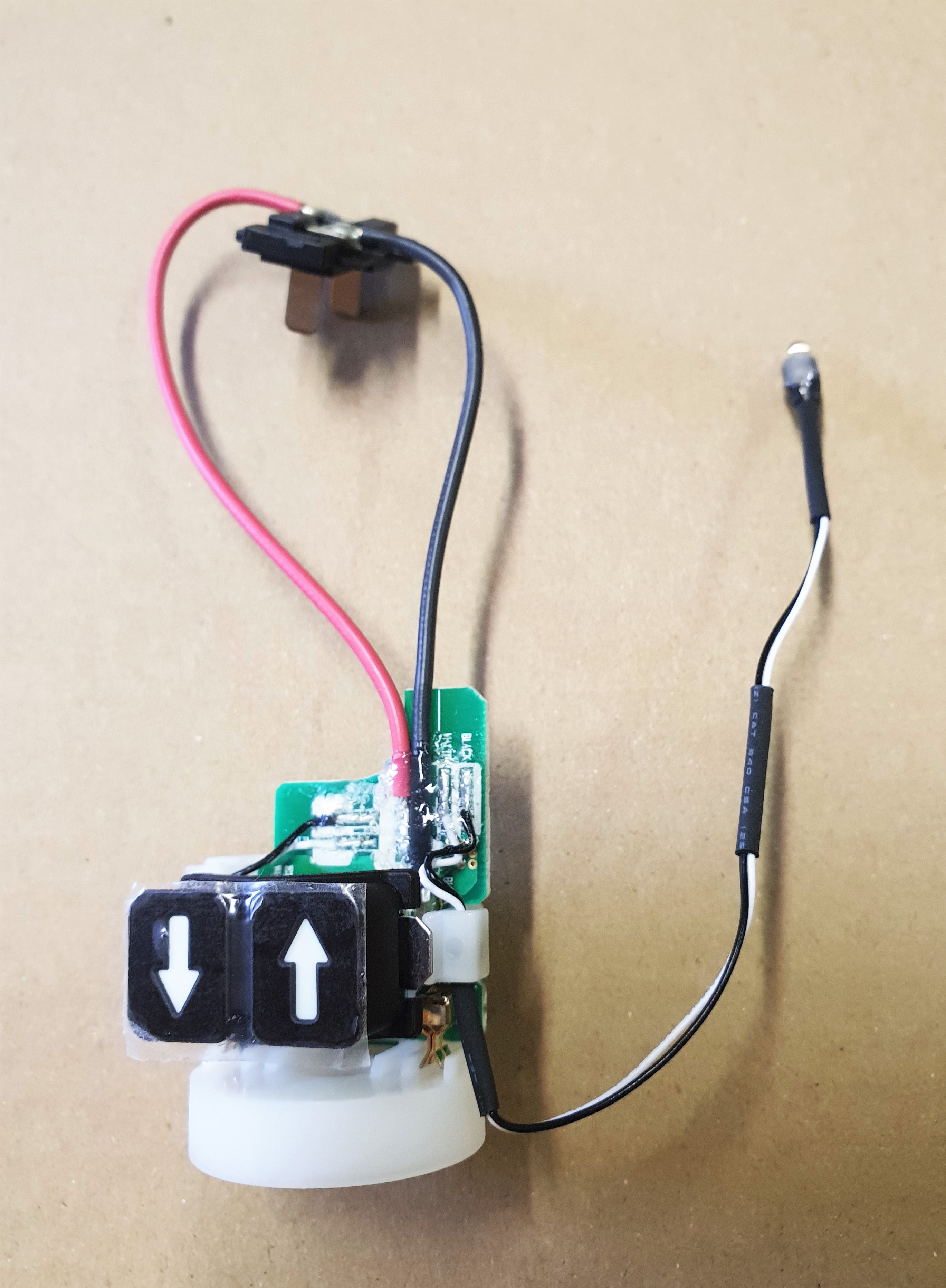 New Genuine Makita 638470-9 Switch TD020D TDO2O TD020DSE