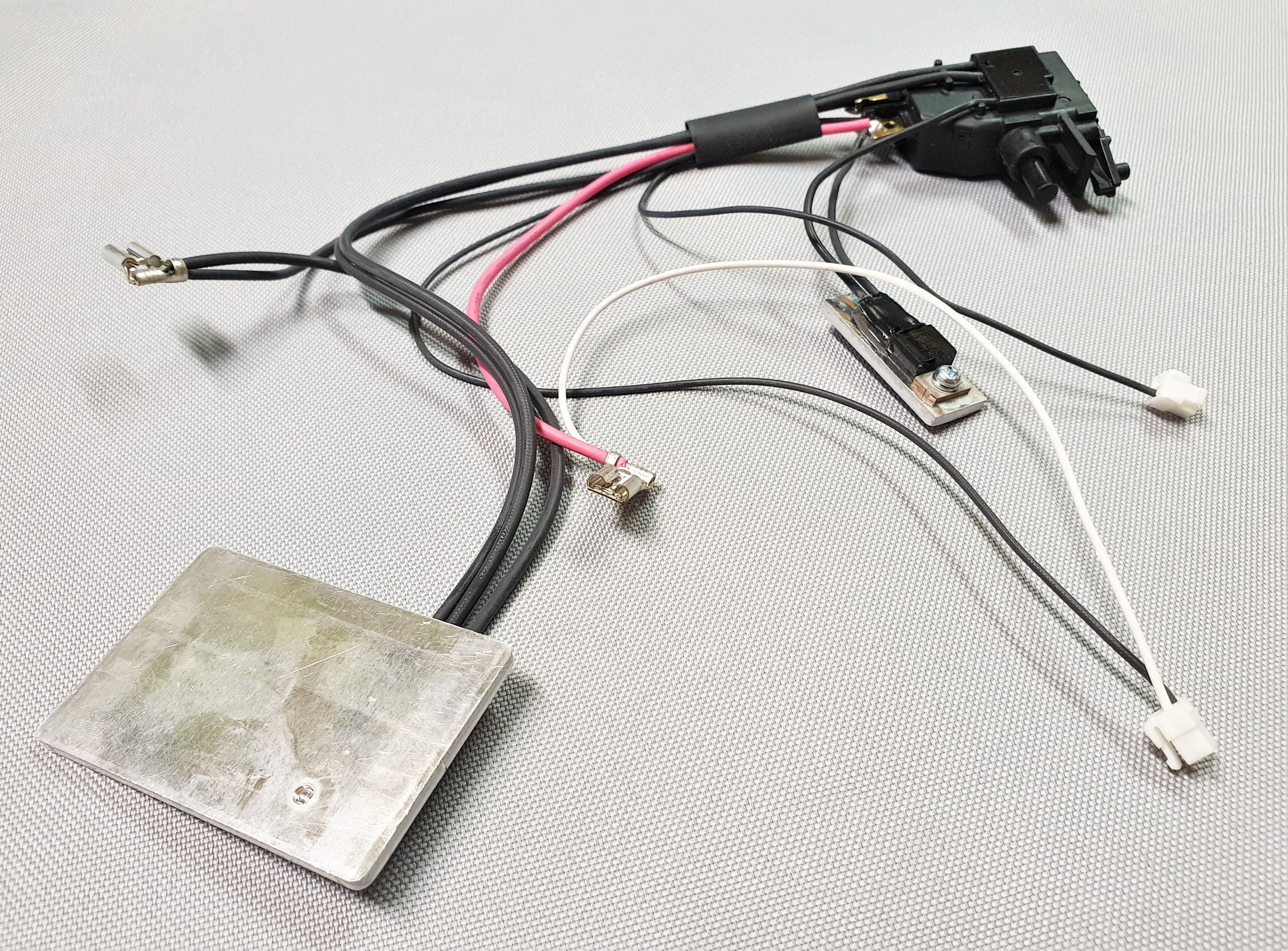 New Genuine Makita 650619-1 Switch for HR261D BHR261 BHR262