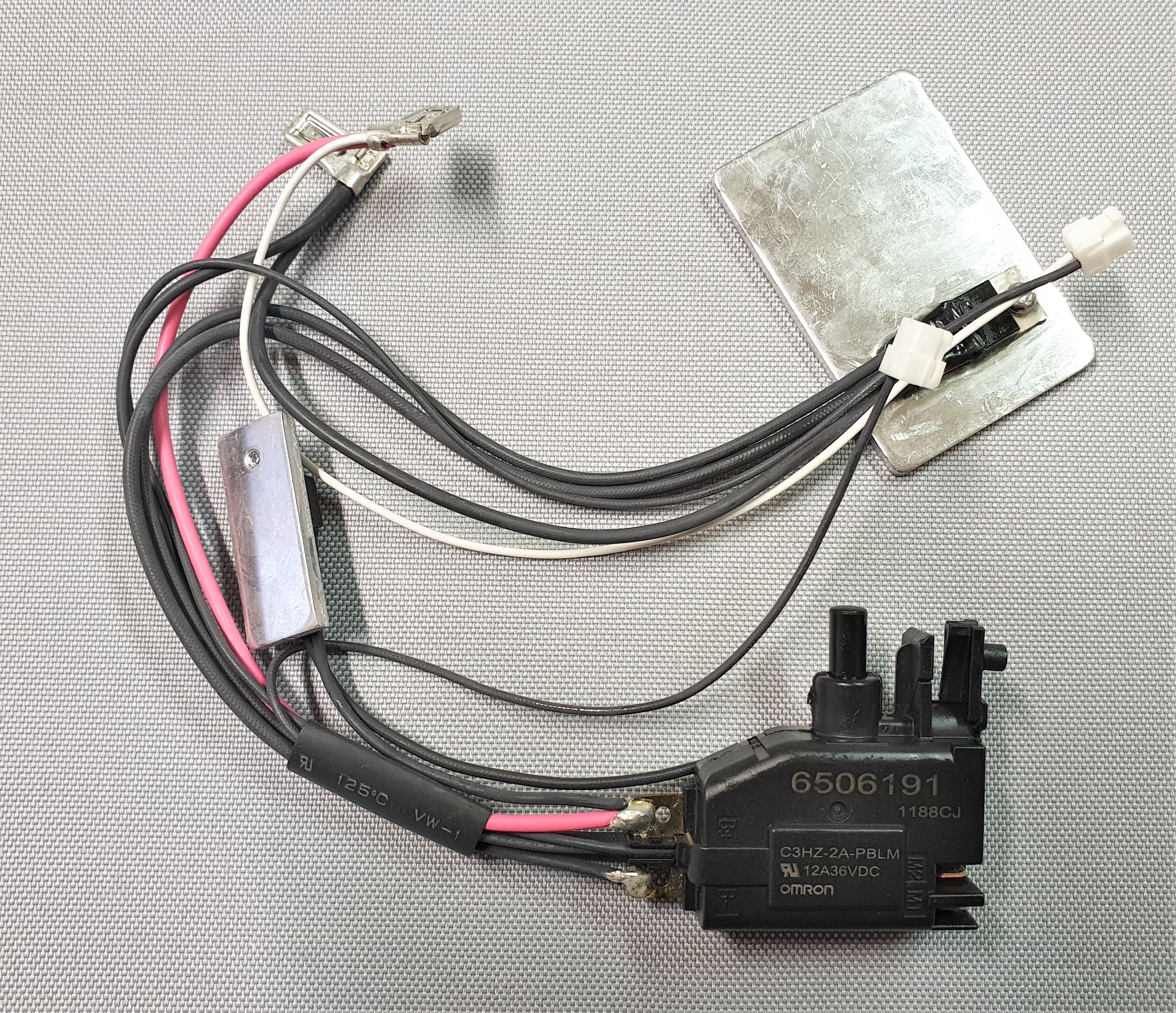 New Genuine Makita 650619-1 Switch for HR261D BHR261 BHR262