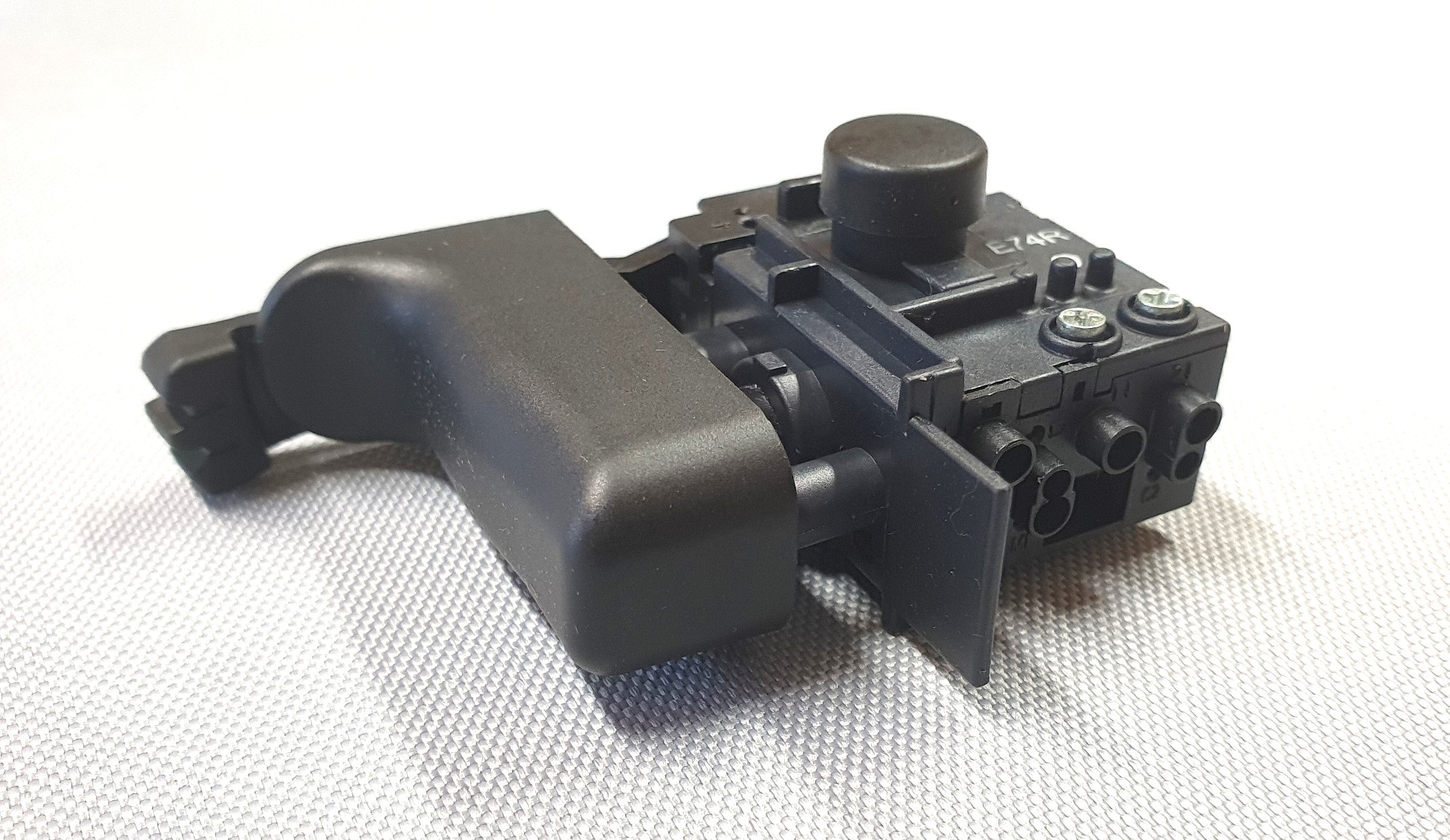 New Genuine Makita 650742-2 Switch for DS4012