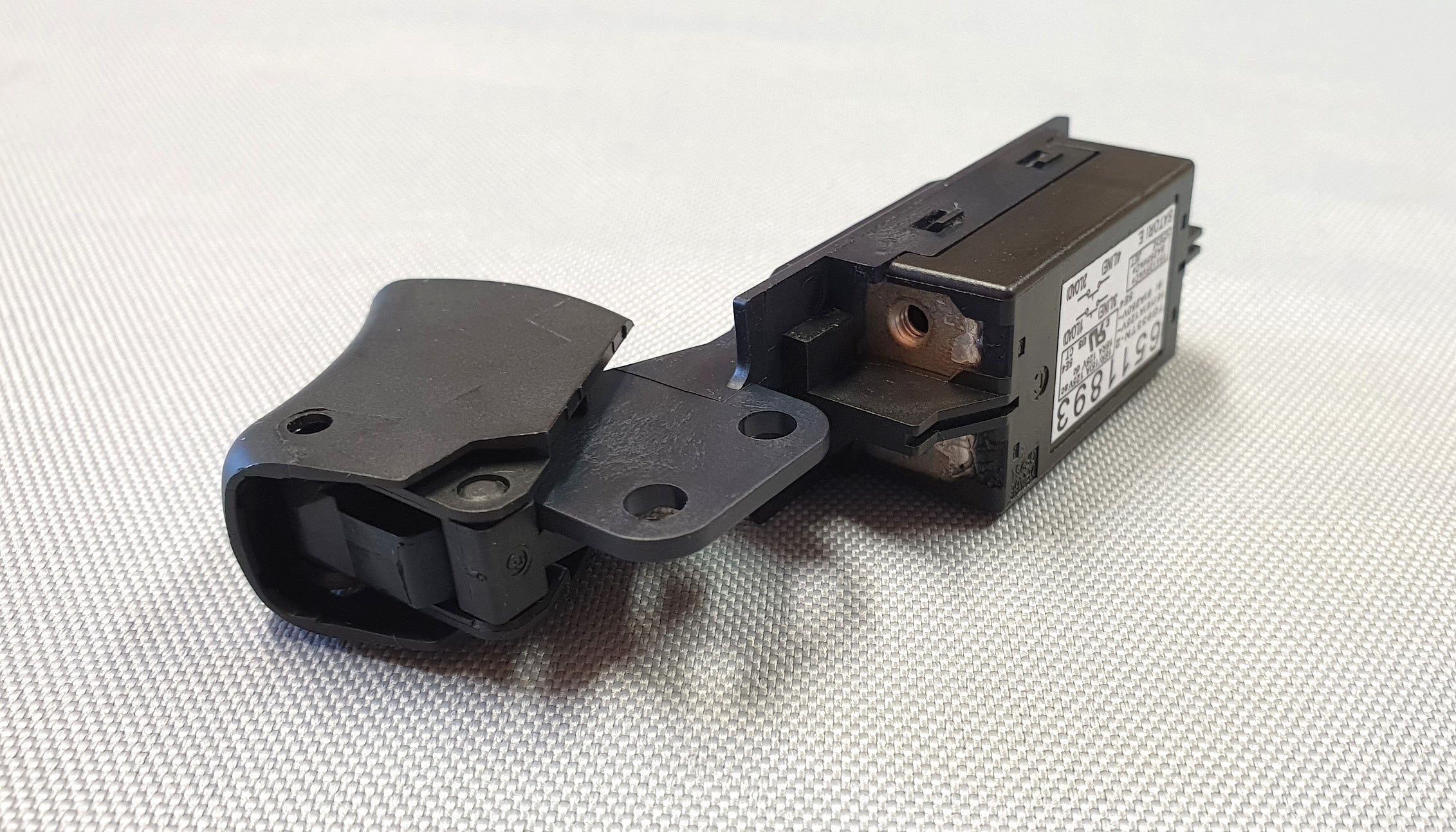 New Genuine Makita 651189-3 Switch TG933TN-2 for 5007MG 5008MB