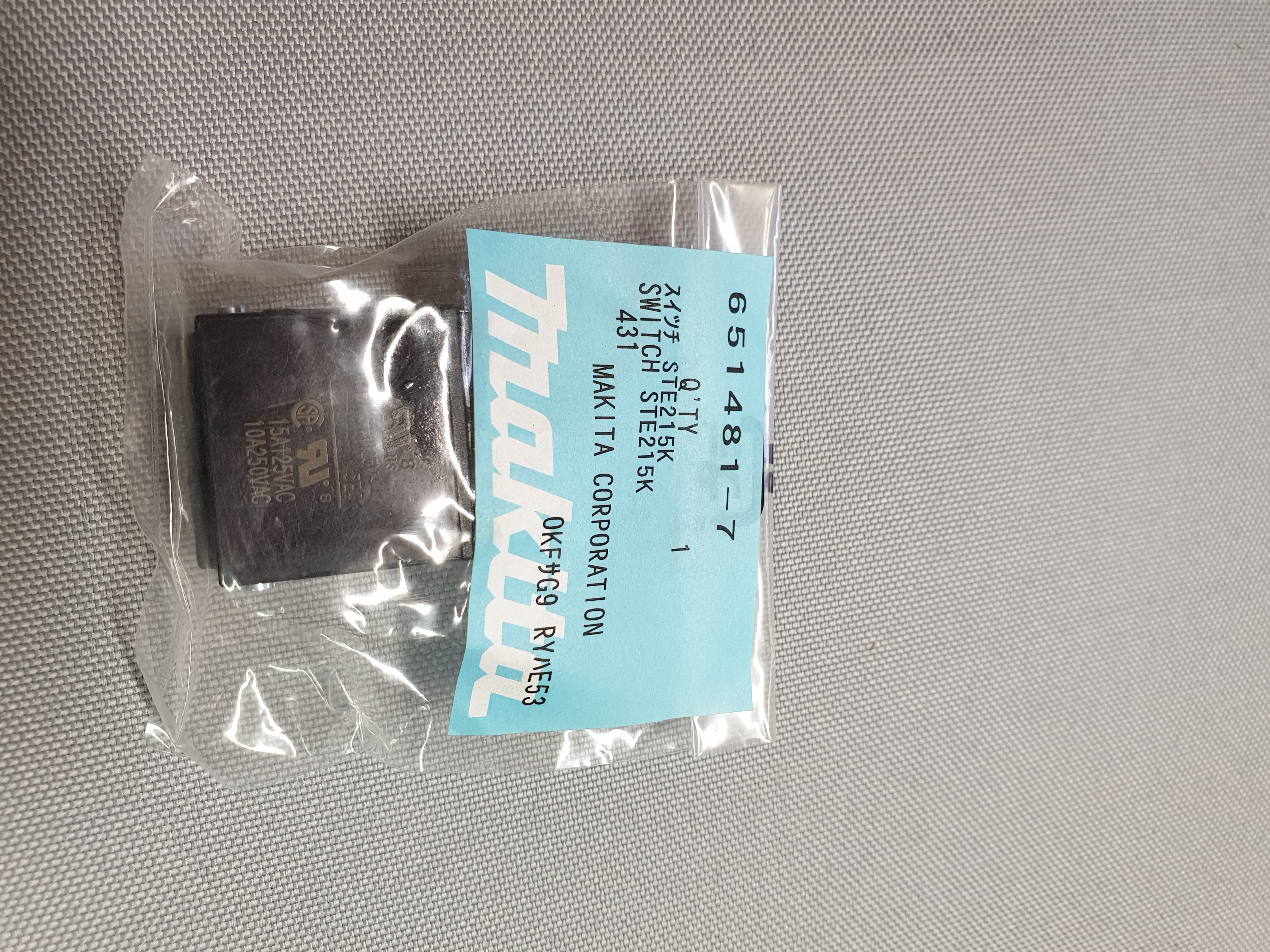 New Genuine Makita 651481-7 Switch STE215K HM1100C HM1130 HM1140C HM1202C 3612BR