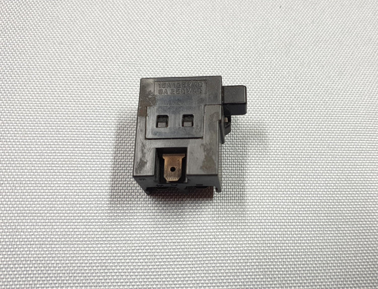 New Genuine Makita 651893-4 Switch SP115F