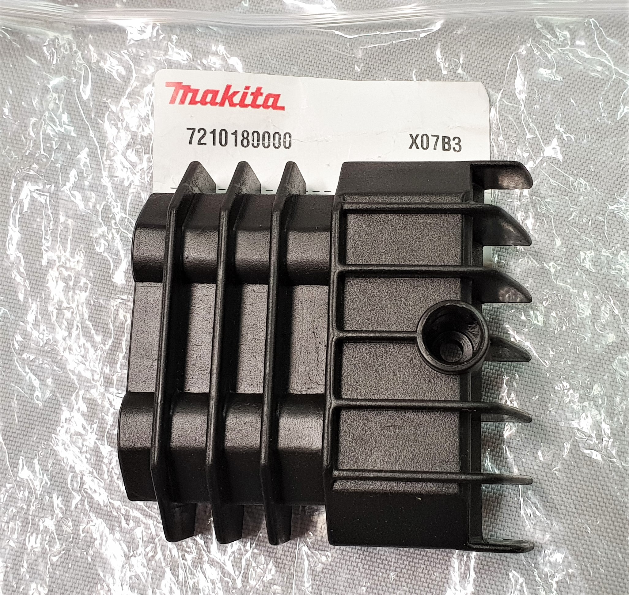 New Genuine Makita 7210180000 Filter AC330