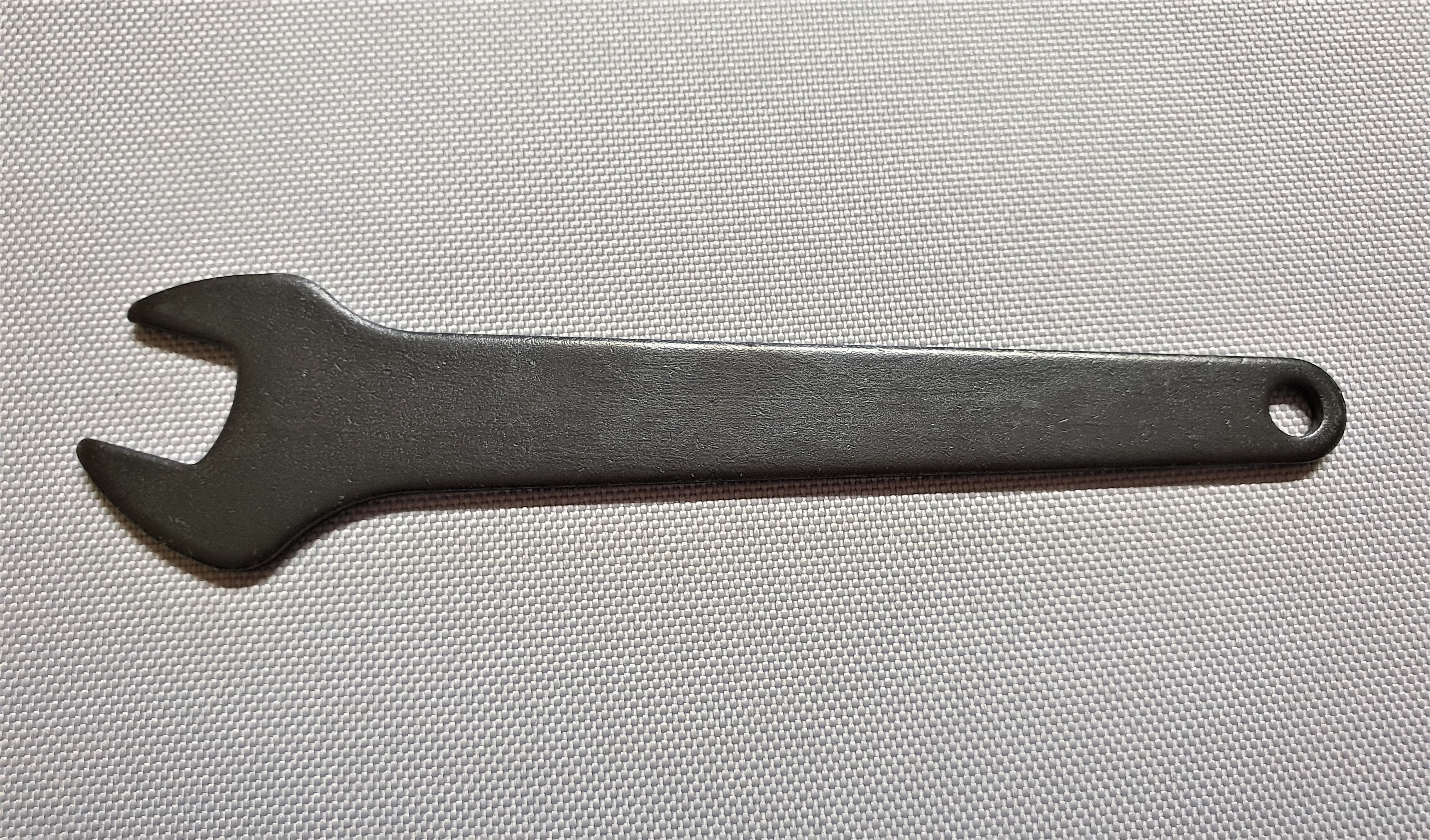 New Genuine Makita 781040-4 Wrench 13 for LS1040