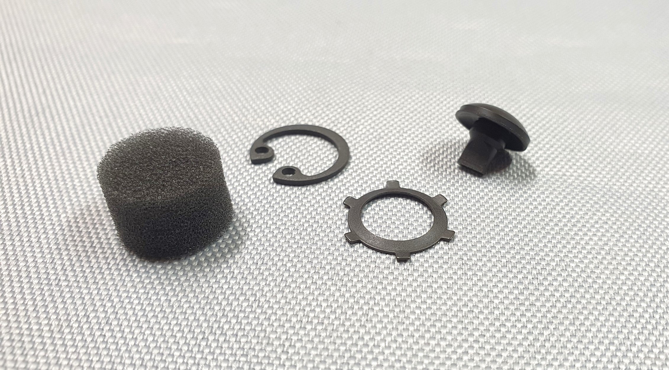 New Genuine Makita 957114011 Vent Valve for DCS340-30, DCS390-40