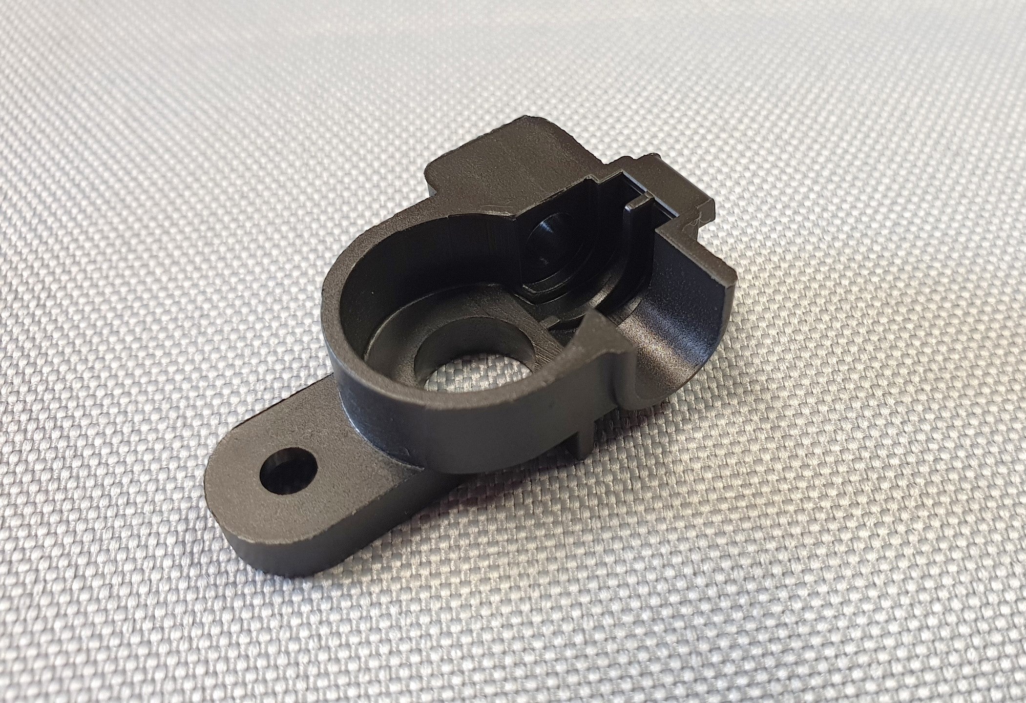 New Genuine Makita 957213023 Chain Tensioner CPL.