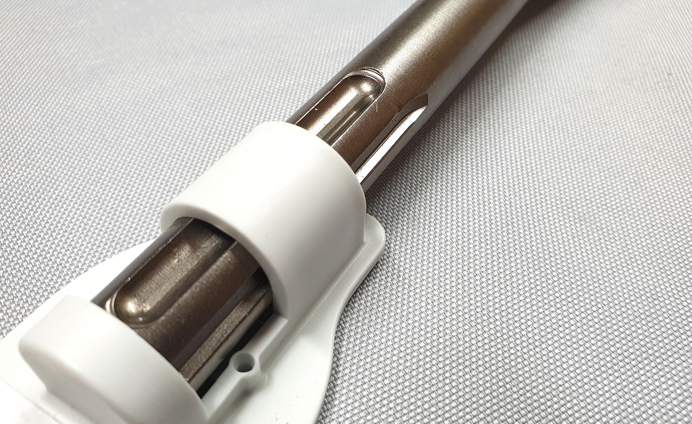 New Genuine Makita E-13041 SDS-Max Ground Rod Driver 22.2X65X260mm