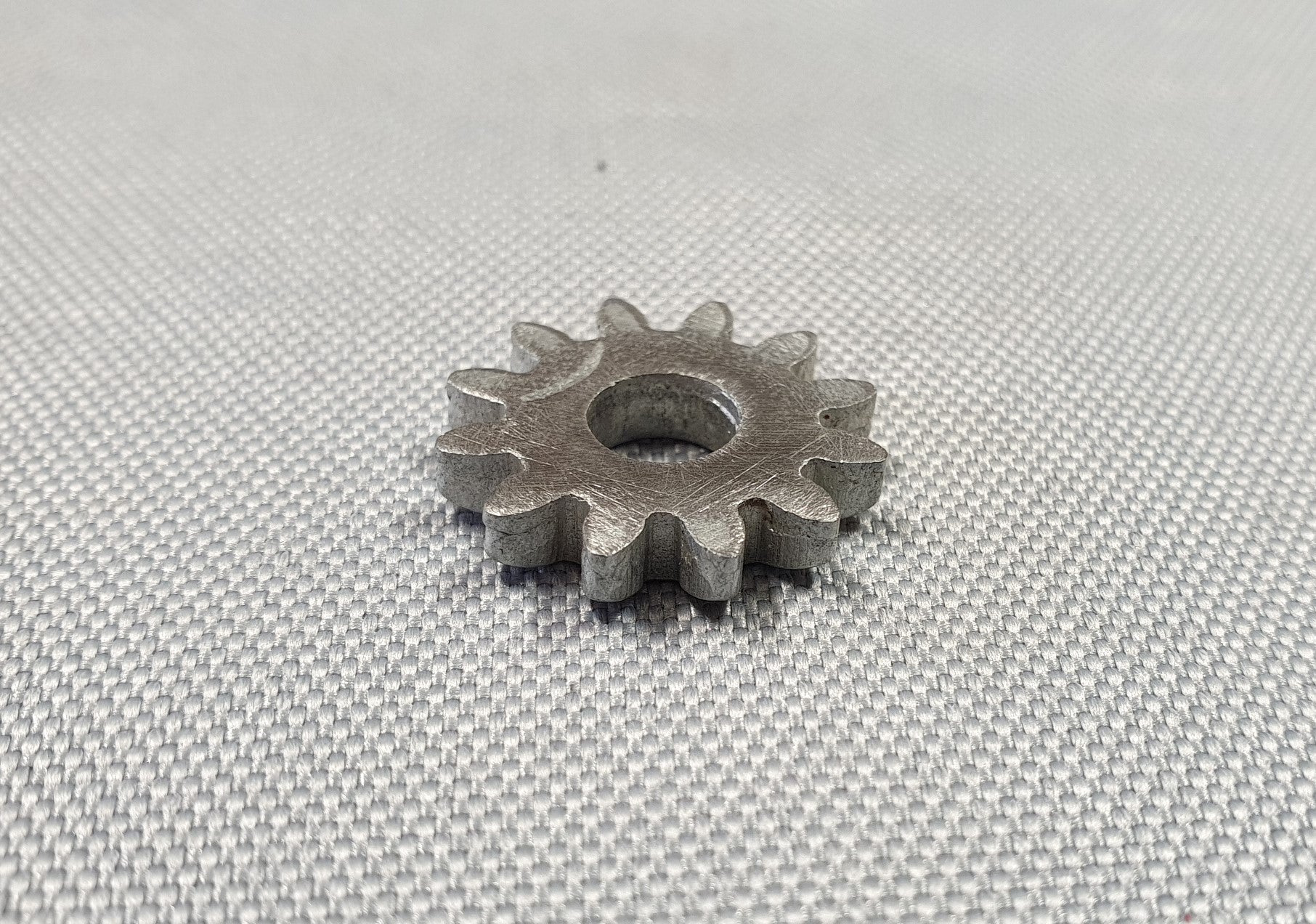 New Genuine Makita JM27000025 Gear for MLT100