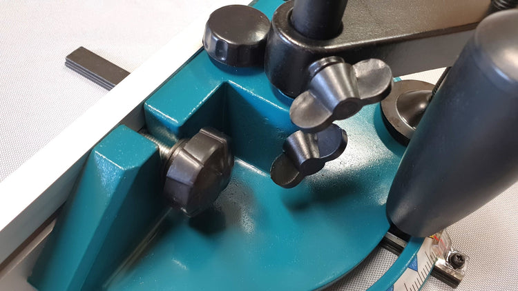 New Genuine Makita JM27000224 Miter Guage Assembly for MLT100