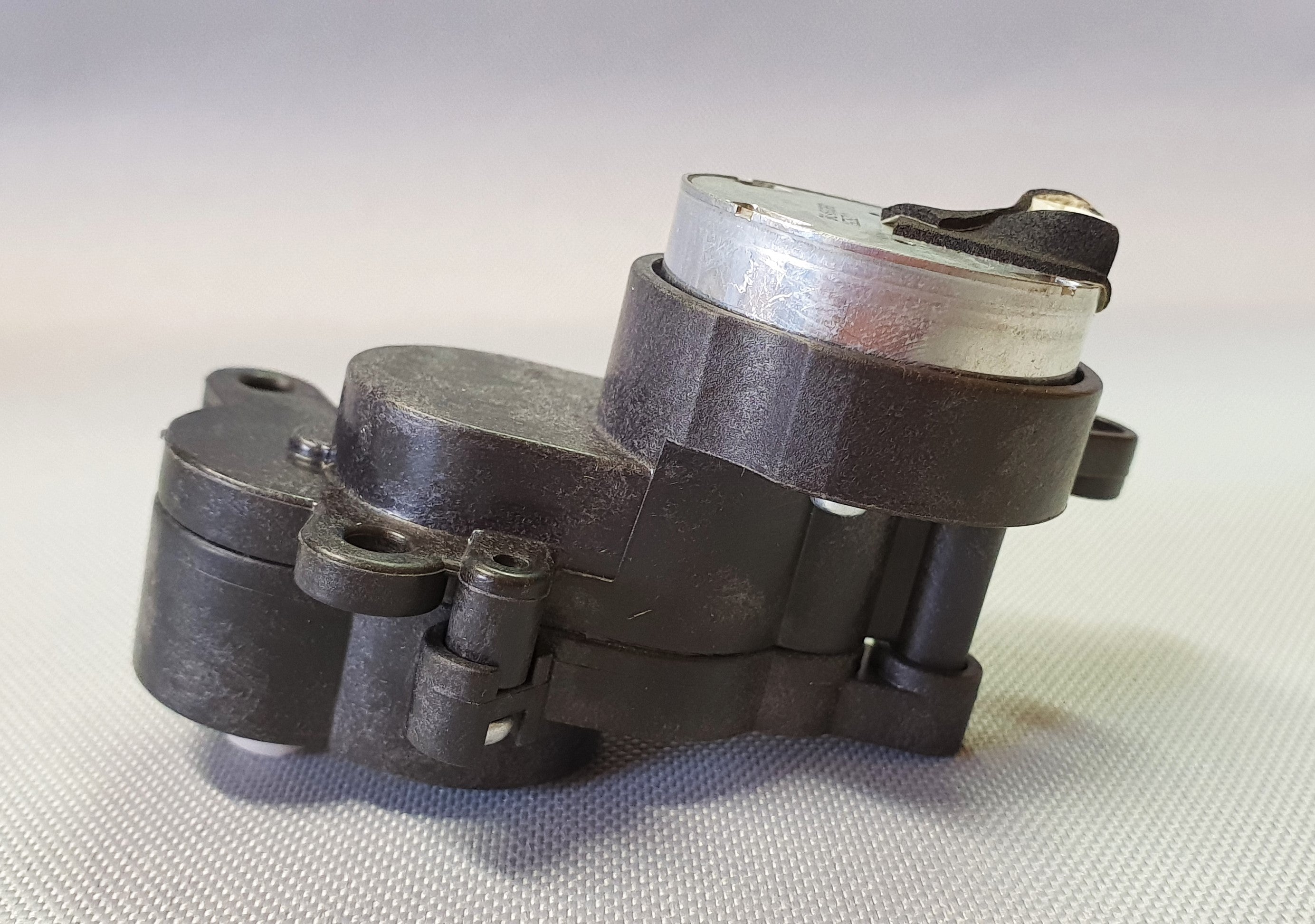 New Genuine Makita SH00000094 SB Unit R Assembly for DRC200