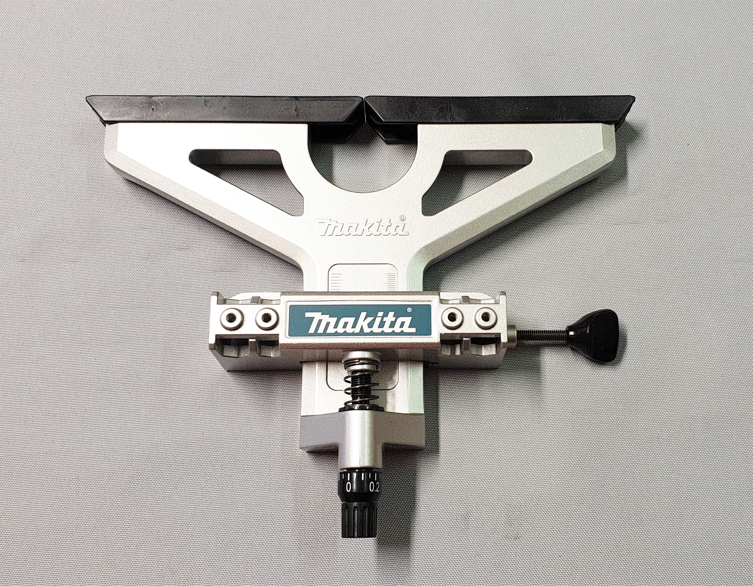 New Makita 194935-6 Straight Guide Set for RP1801 RP1800 RP2301 RP2300 3612