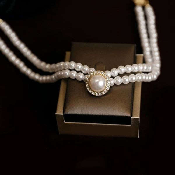 Perlico - Luxury necklace with earrings