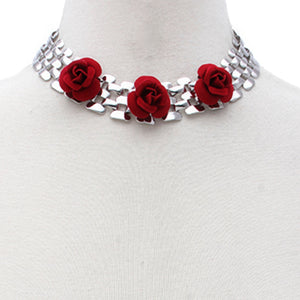 Sodajo Flower Metal Necklace