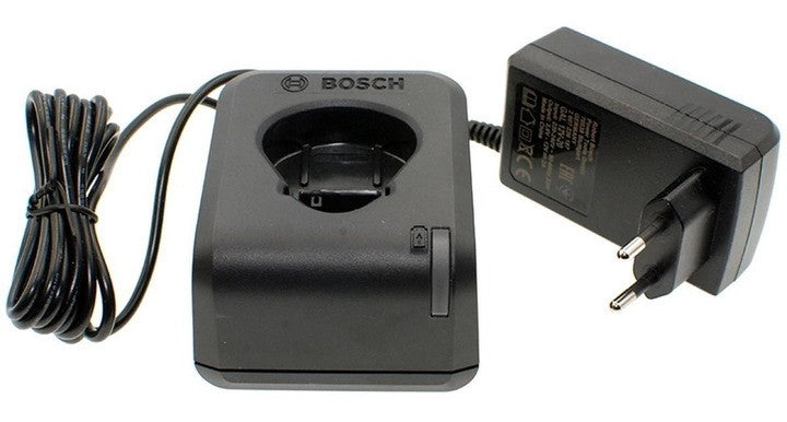 Uusi aito Bosch 2607226187 Fast Charger