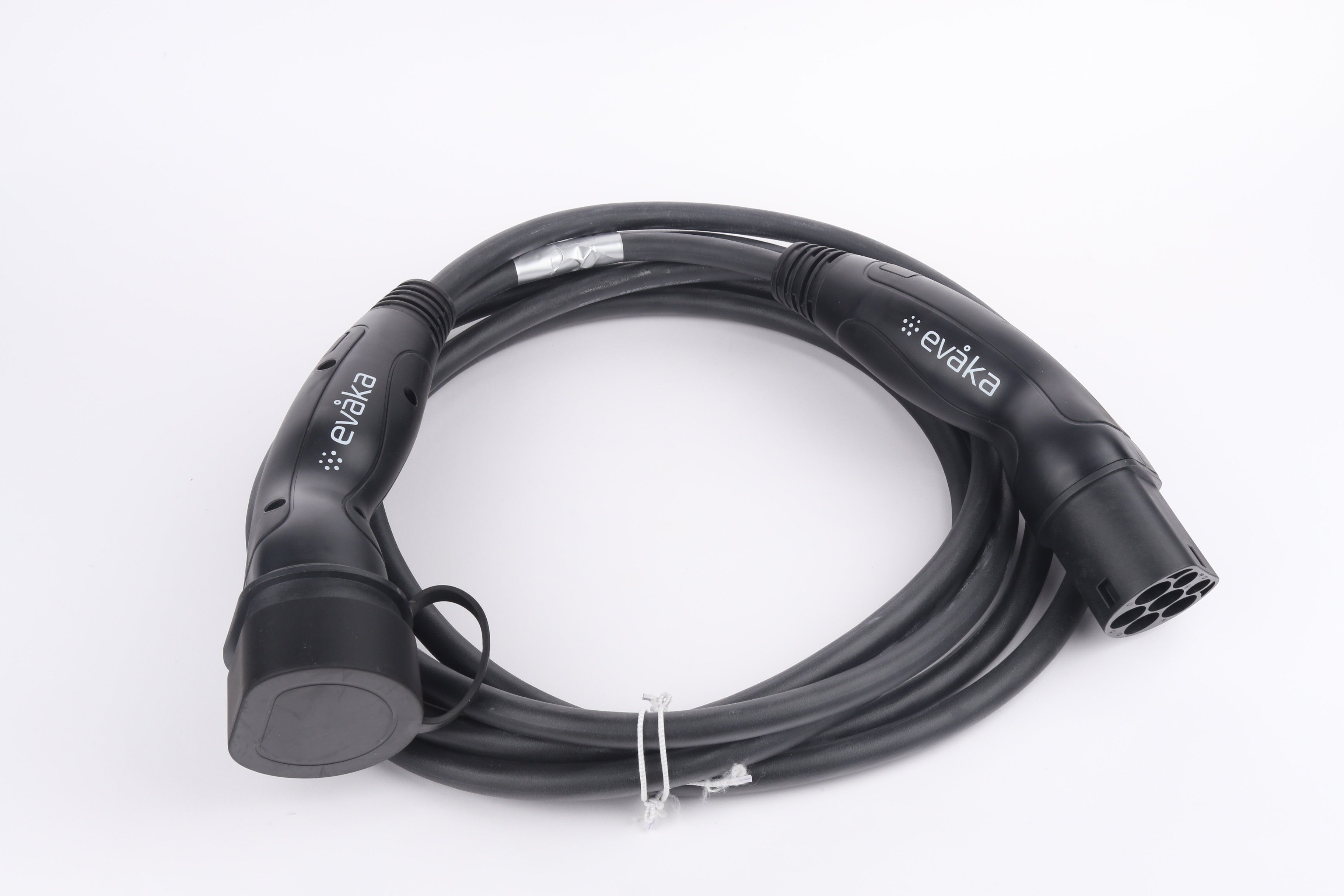 Evaka ITGAM3872 — EV Charging Cable Type 2-Type 2, 22 kW, 32 A, 5 x 6 mm2, 1 x 0.5 mm2, 7 m, Black