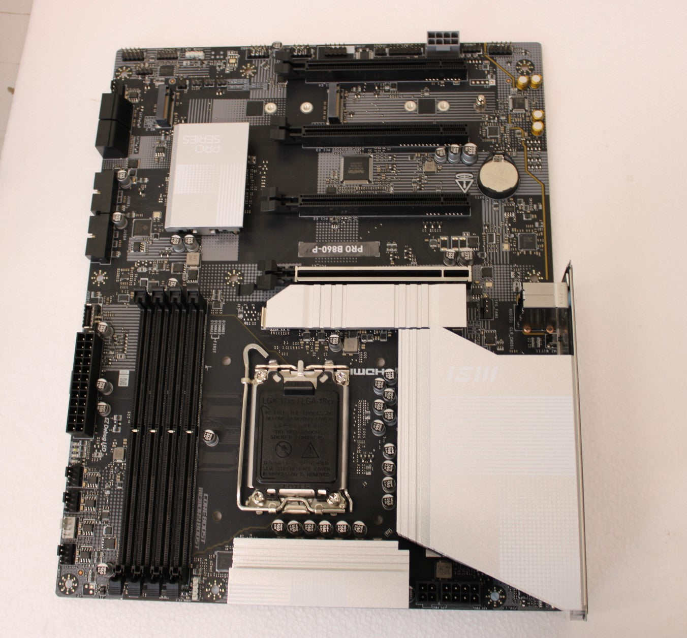 MSI PRO B860-P, Processor family Intel, Processor socket LGA1851, DDR5